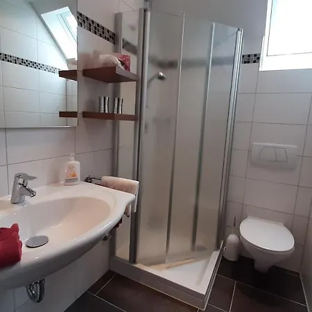 Haus Weingarten Appartements - Doppelzimmer 4*