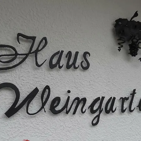 Gasthuis Haus Weingarten Appartements - Doppelzimmer 4*
